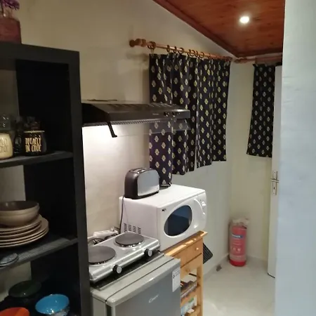 Floor Near Metro&view&200mbps Athens